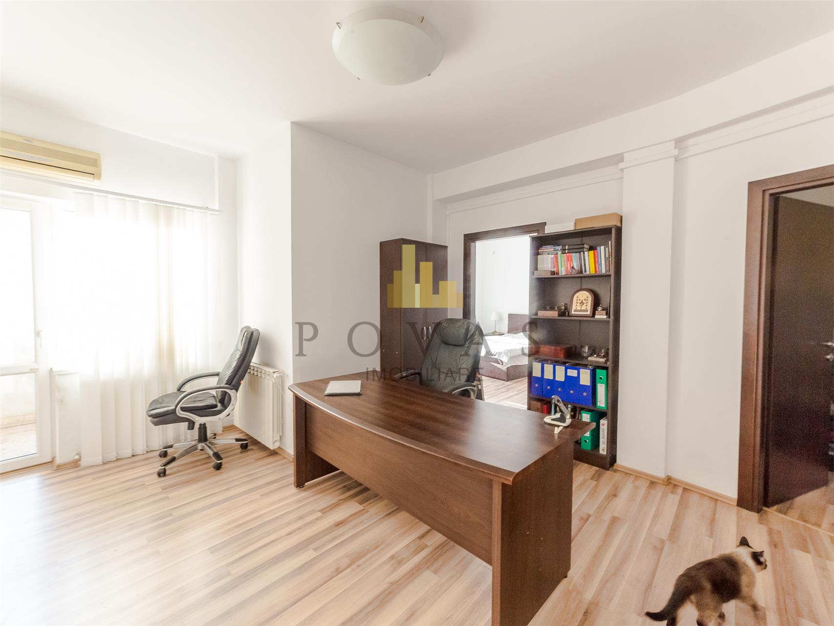 Vanzare Apartament 4 Camere Mosilor